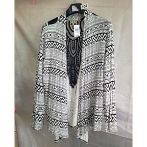Liberty Love Womens XL Ivory/Black Geometric Aztec Knit Open Front Cardigan